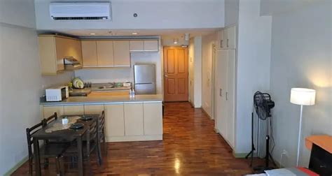 Apartment for rent studio legazpi .